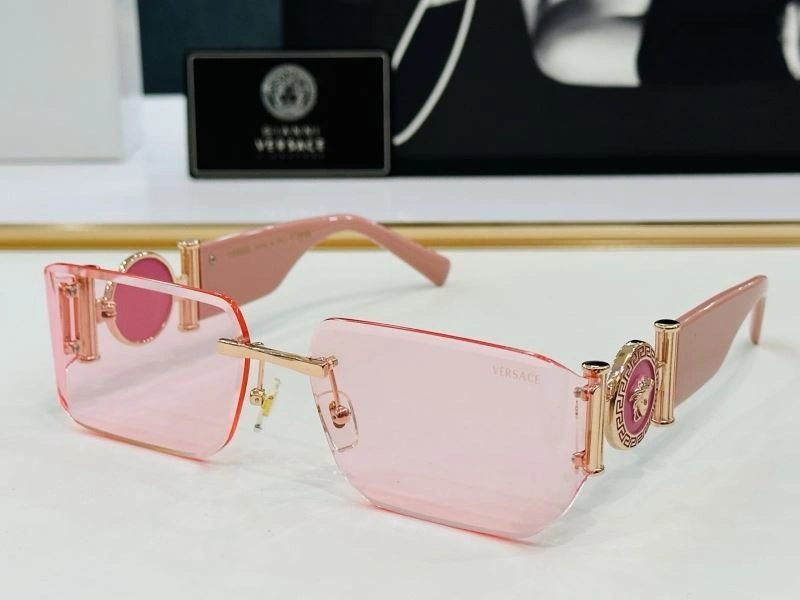 Versace Sunglasses Sporty 282487