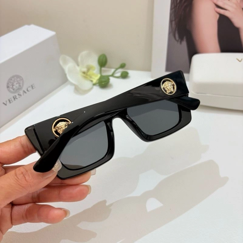 Versace Sunglasses Stylish 282448
