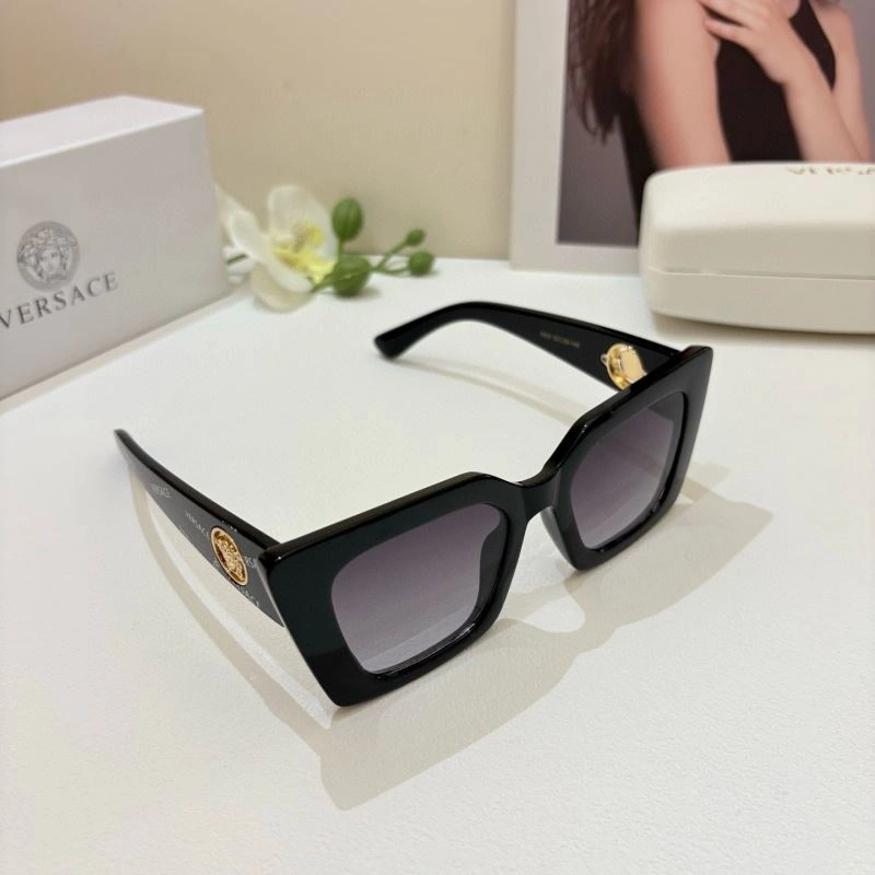 MoistureWicking Versace Sunglasses 282454
