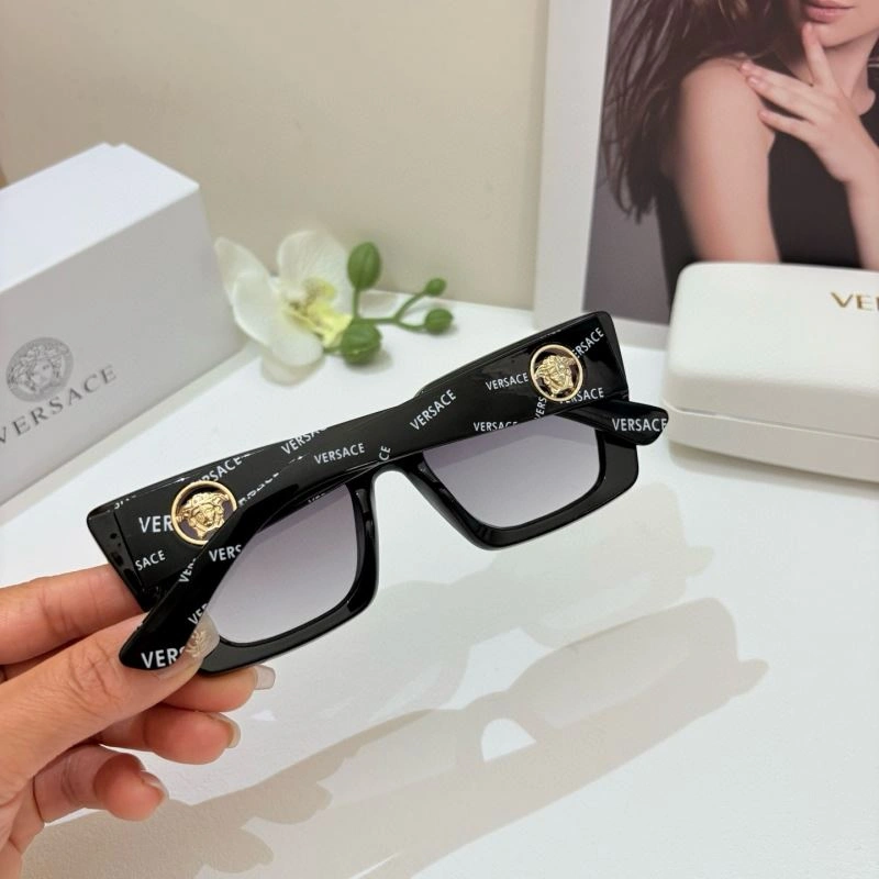 MoistureWicking Versace Sunglasses 282454