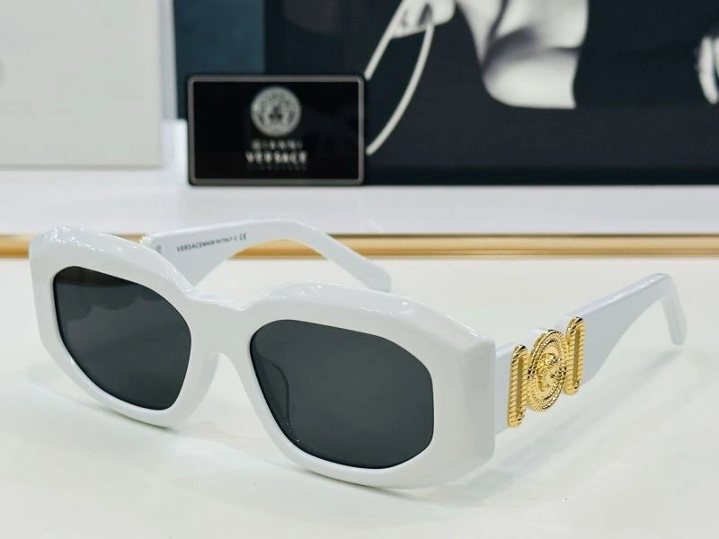Chic Versace Sunglasses 282604