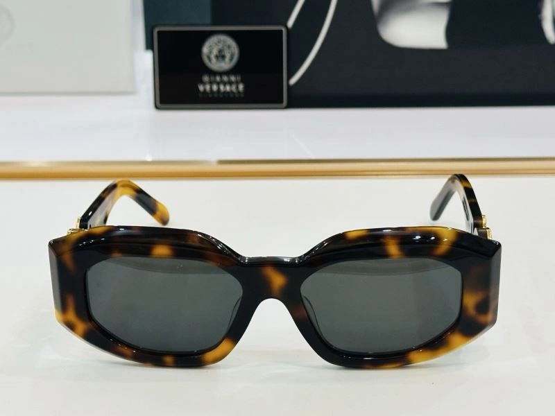 Chic Versace Sunglasses 282604