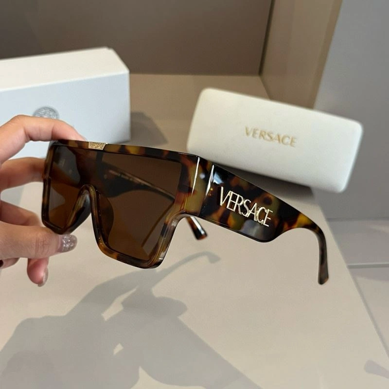 Chic Versace Sunglasses 282584
