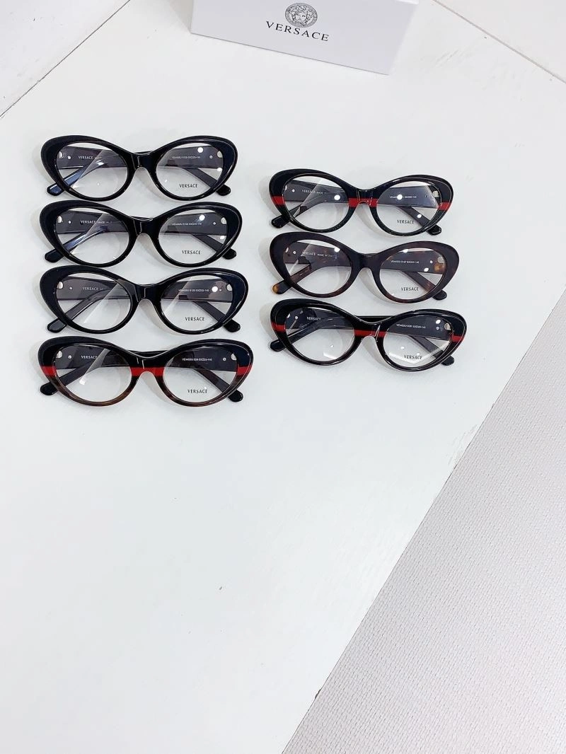 Snug Versace Sunglasses 282596