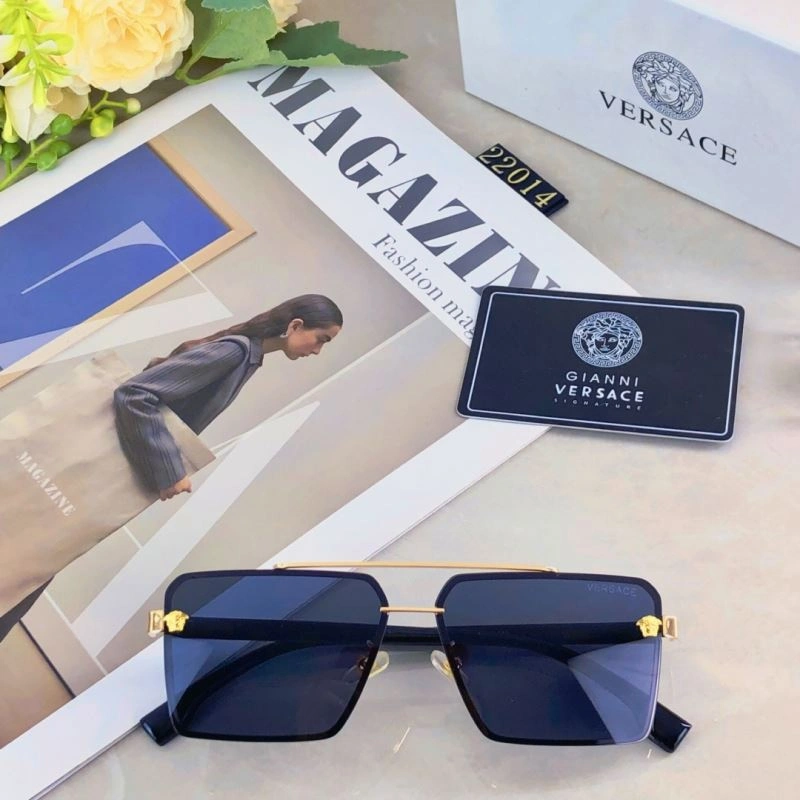 Packable Versace Sunglasses 282571