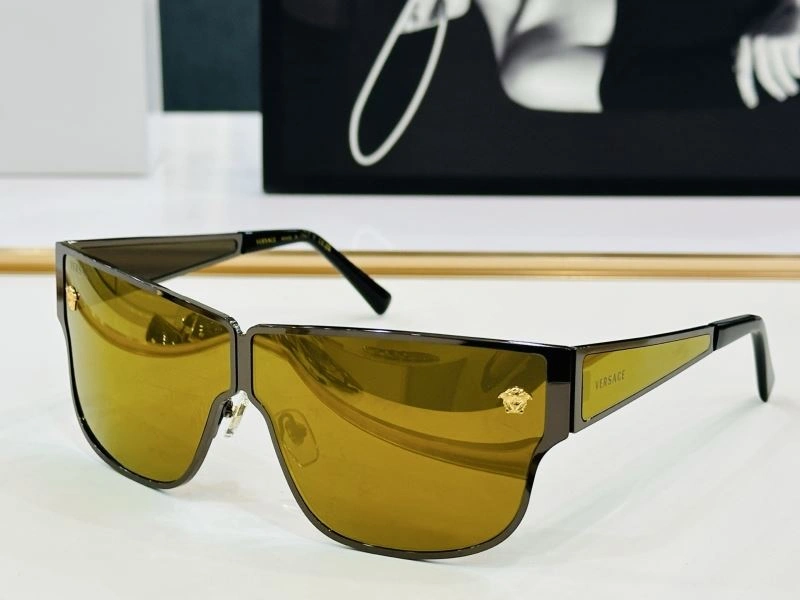 Resilient Versace Sunglasses 282586