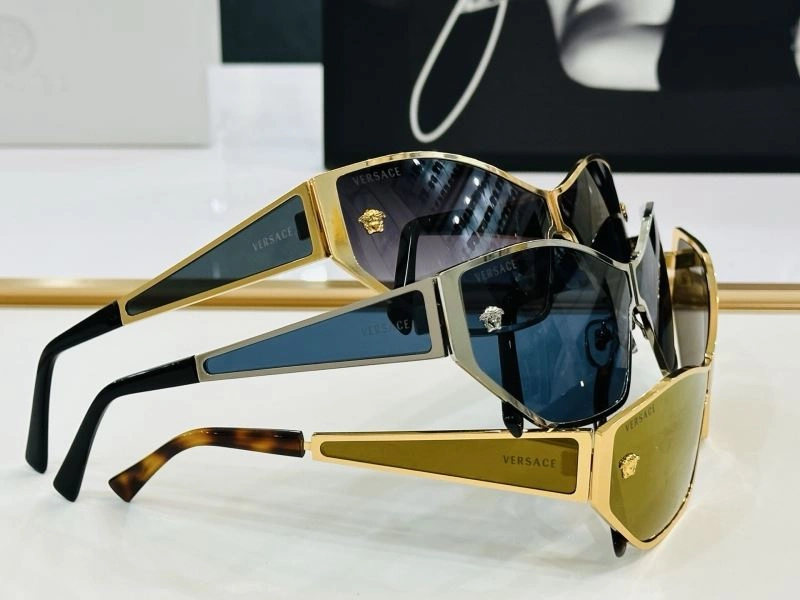 Versace Sunglasses Elegant 282595