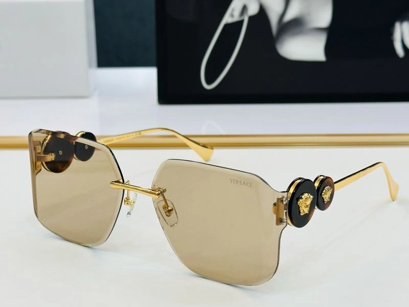 Versace Sunglasses Sophisticated 282573