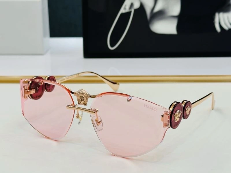 Supportive Versace Sunglasses 282593