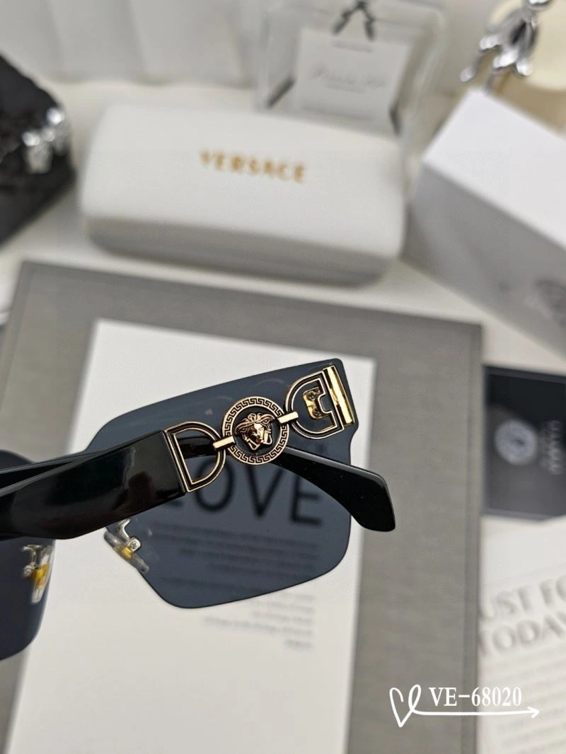 Attractive Versace Sunglasses 282563