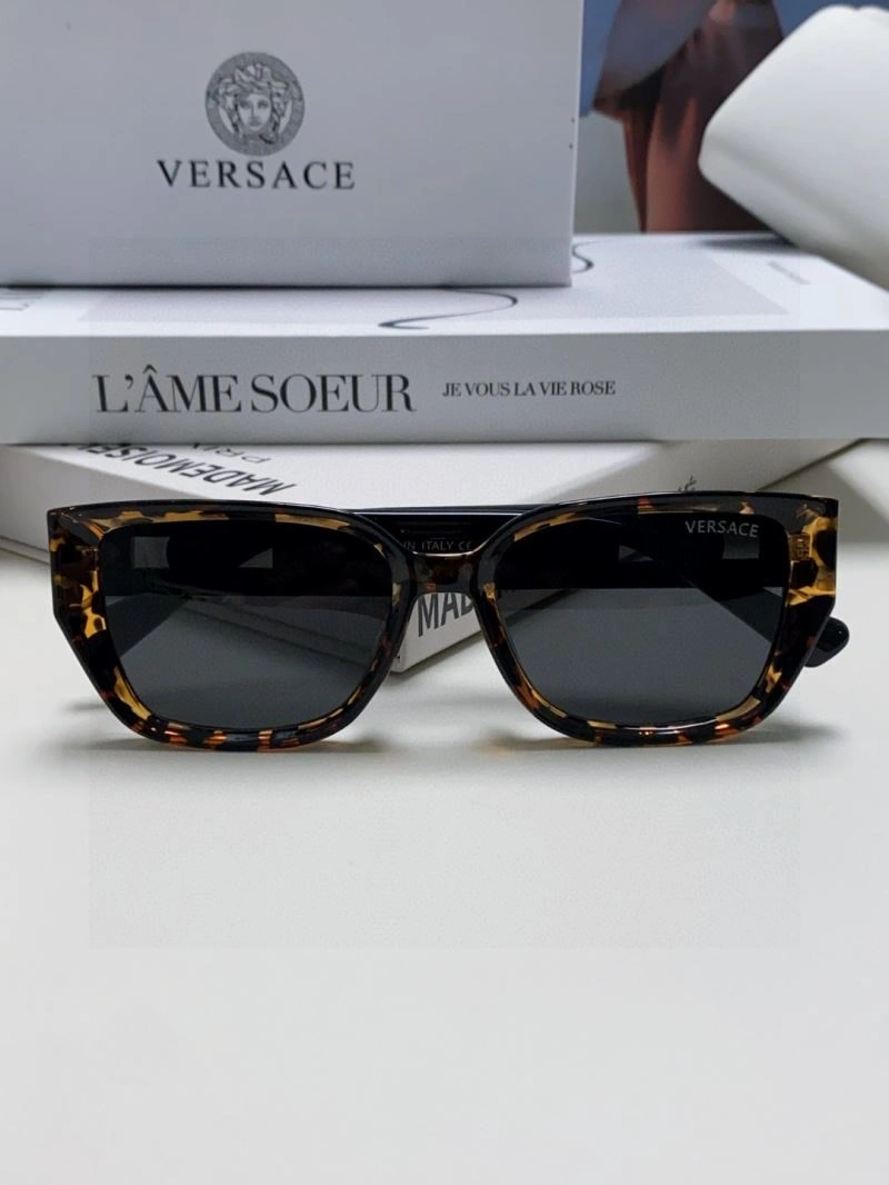 Versace Sunglasses Refined 282558