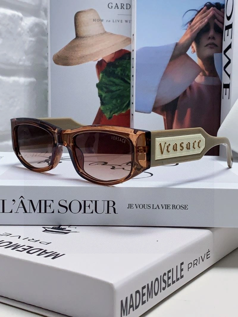 Efficient Versace Sunglasses 282554