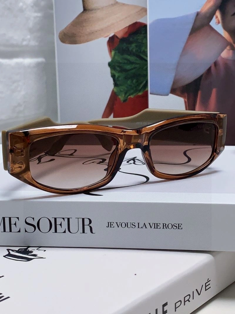 Efficient Versace Sunglasses 282554