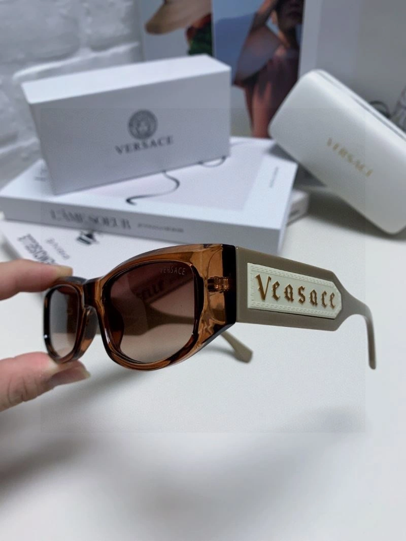 Efficient Versace Sunglasses 282554