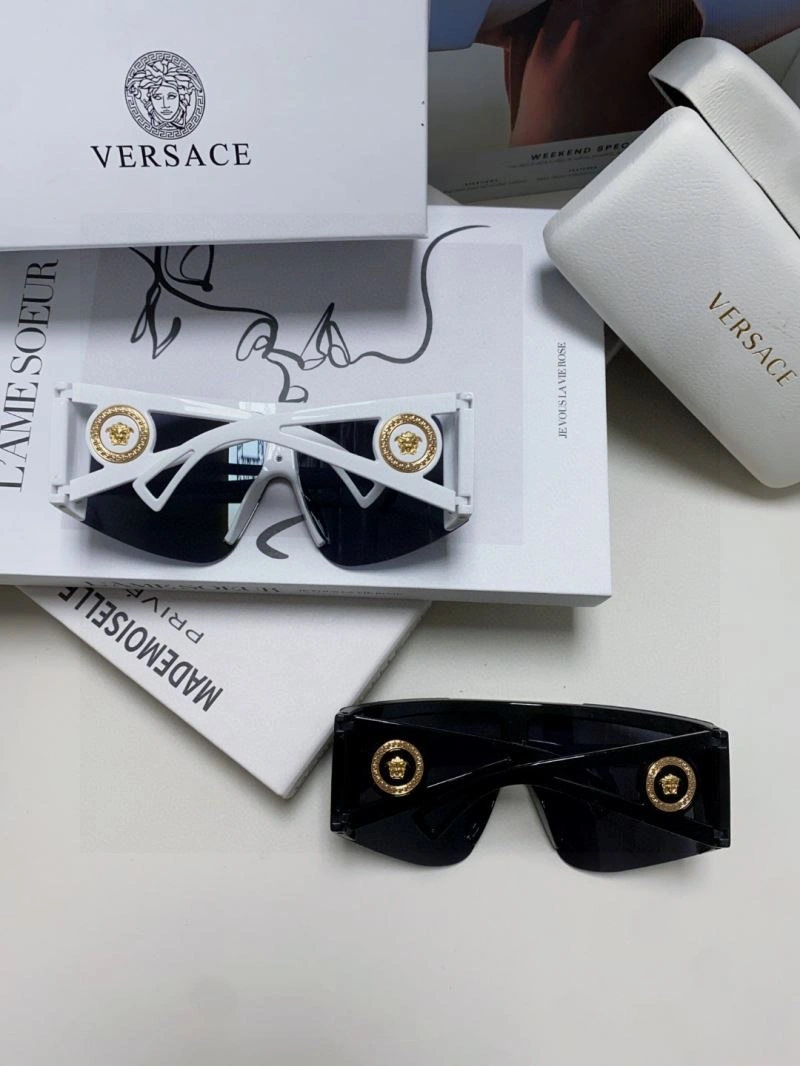 Refined Versace Sunglasses 282550