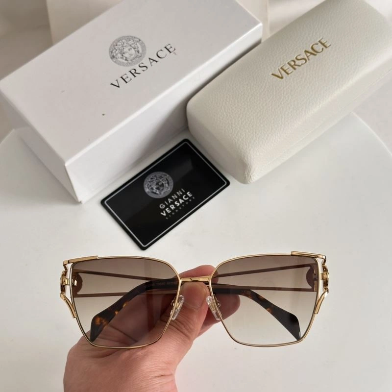 Vibrant Versace Sunglasses 282552