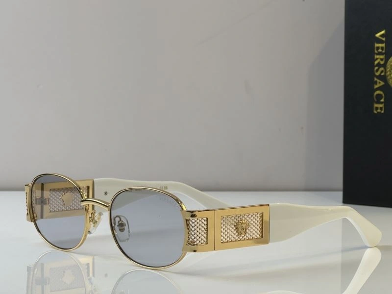 Casual Versace Sunglasses 282644