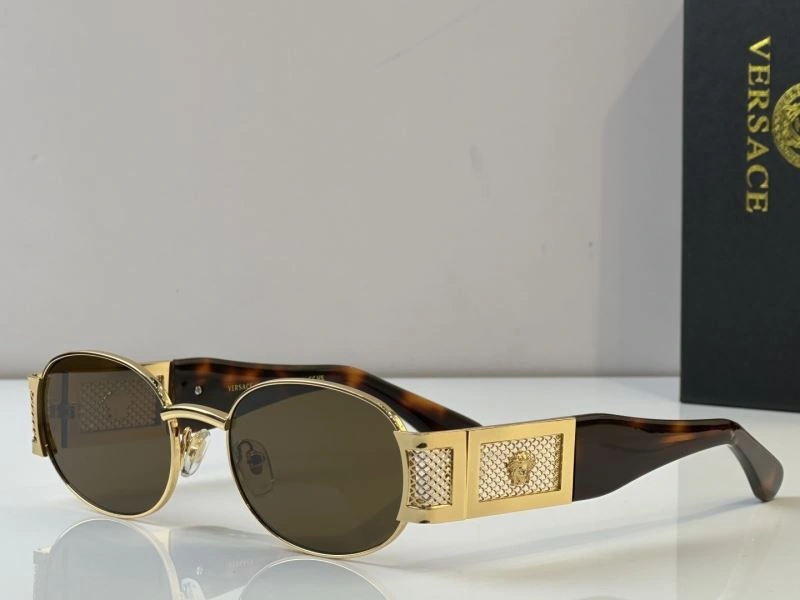 Casual Versace Sunglasses 282644