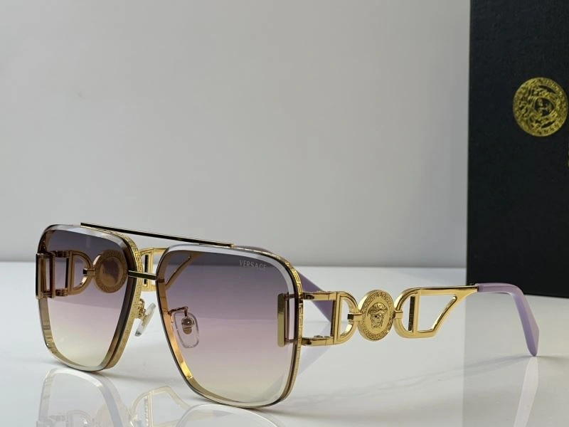 Versace Sunglasses ModernLook 282639