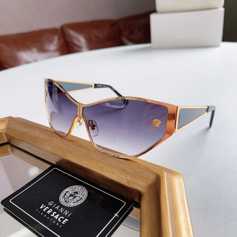 Comfortable Versace Sunglasses 282608