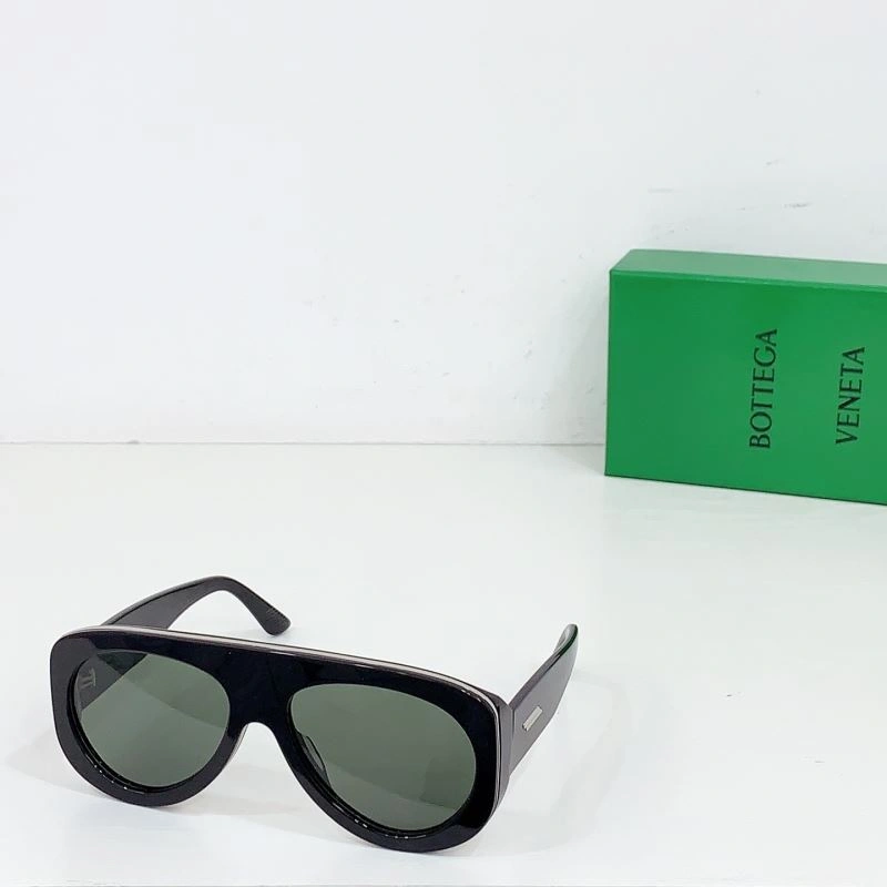 Versace Sunglasses Fashionable 282630
