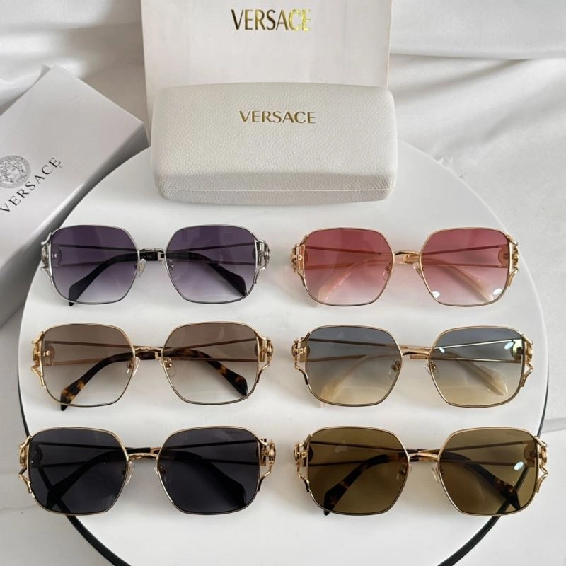 Lightweight Versace Sunglasses 282609