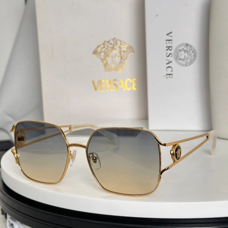 Lightweight Versace Sunglasses 282609