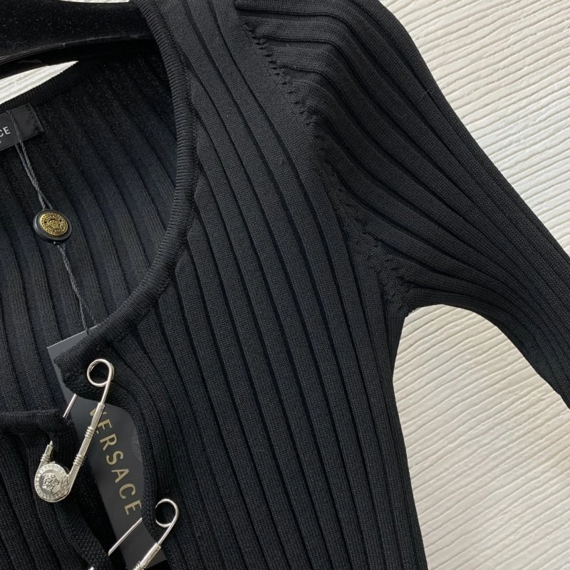 OdorResistant Versace Sweaters 174976