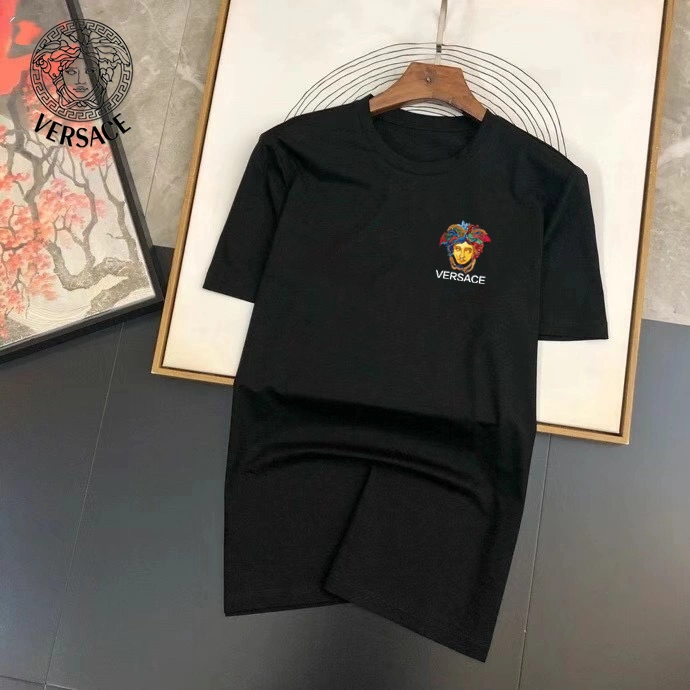 Functional Versace T-Shirts 175144