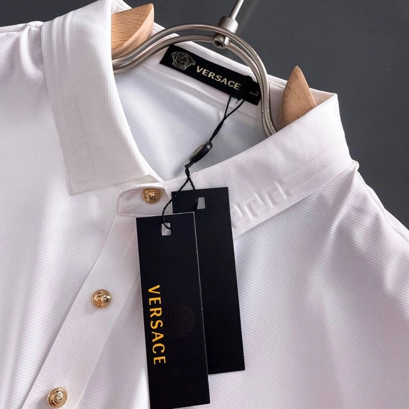 Effortless Versace T-Shirts 175770