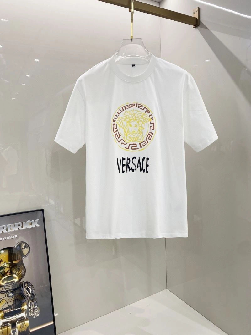 Versatile Versace T-Shirts 175114