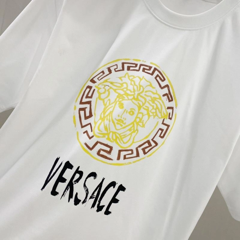 Versatile Versace T-Shirts 175114