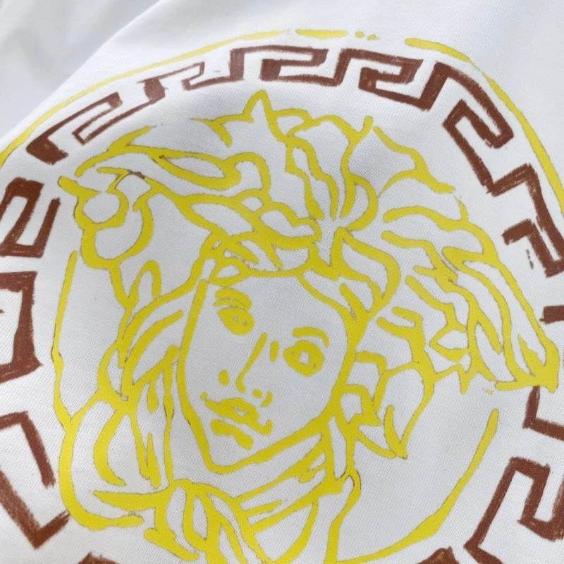 Versatile Versace T-Shirts 175114