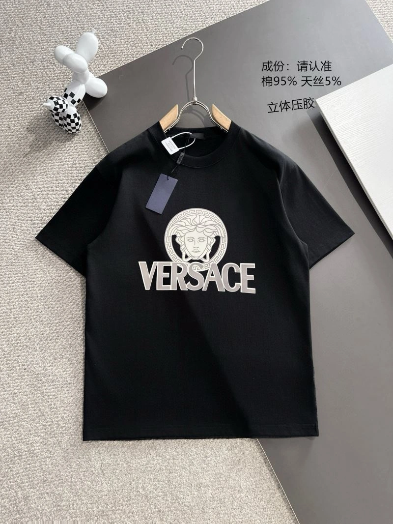 Seasonal Versace T-Shirts 175106