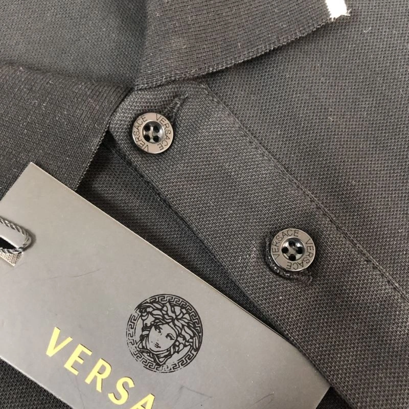 Versace T-Shirts GoAnywhere 175728