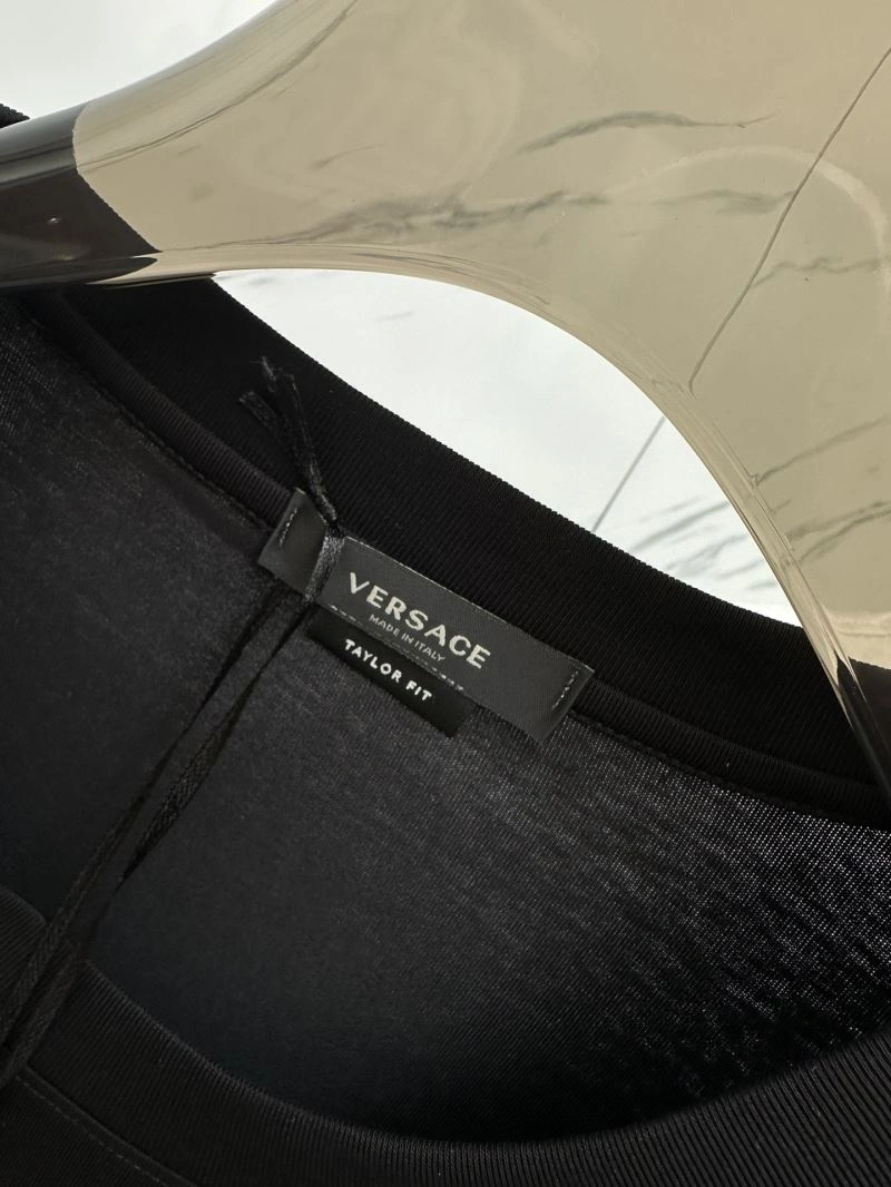 Affordable Versace T-Shirts 175743