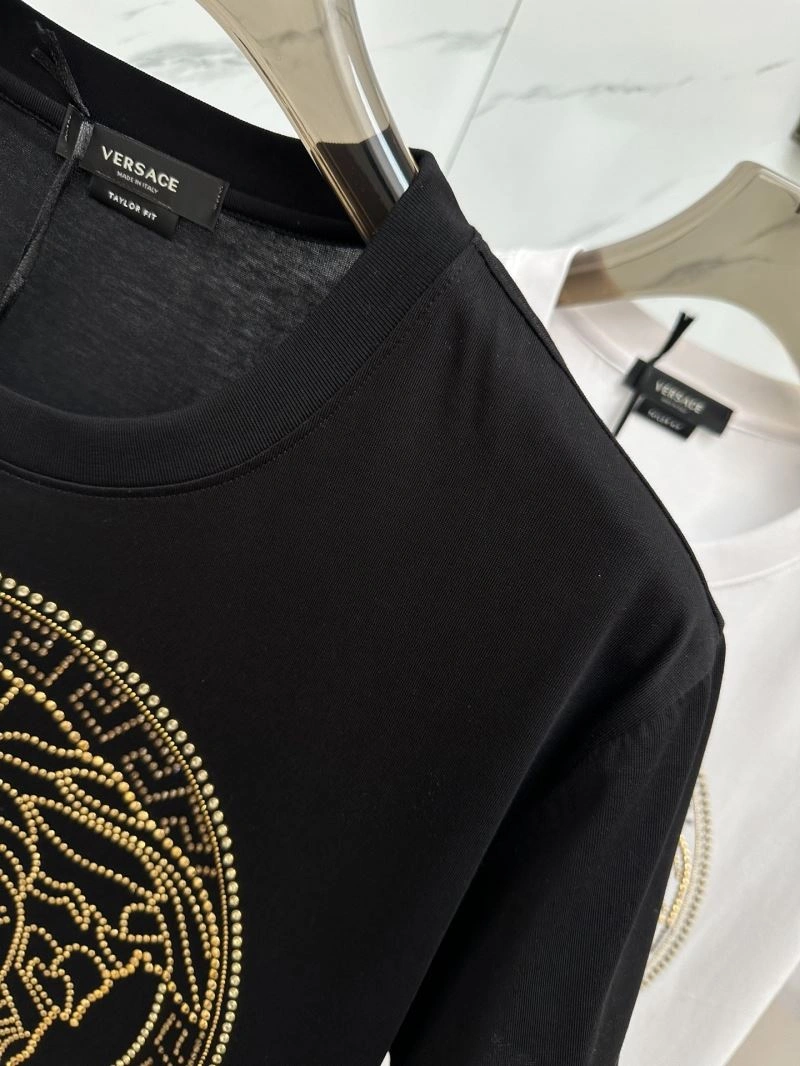 Affordable Versace T-Shirts 175743