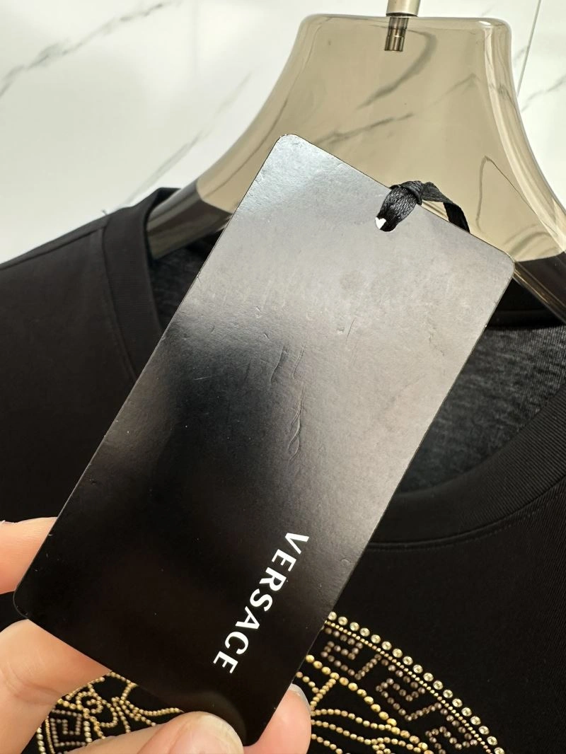 Affordable Versace T-Shirts 175743