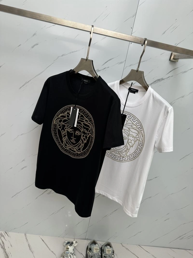 Affordable Versace T-Shirts 175743
