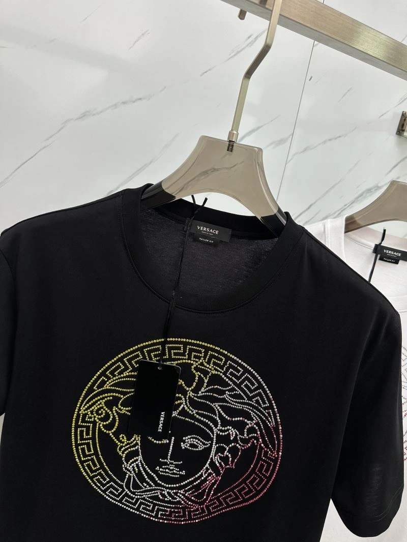 Sustainable Versace T-Shirts 175663