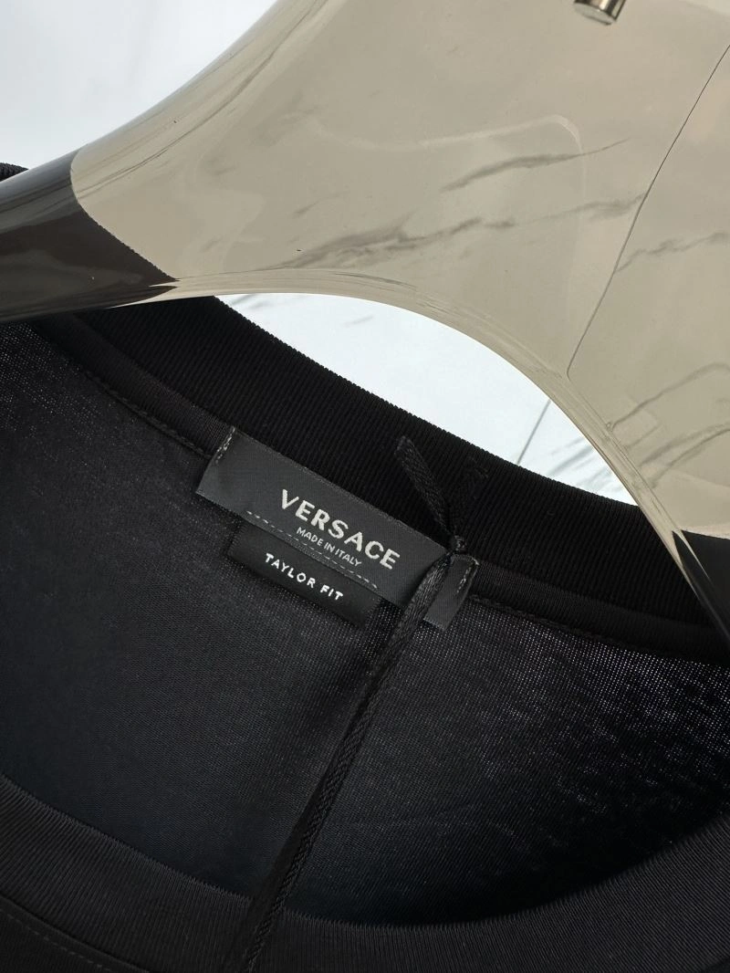 Versace T-Shirts Lightweight 175696