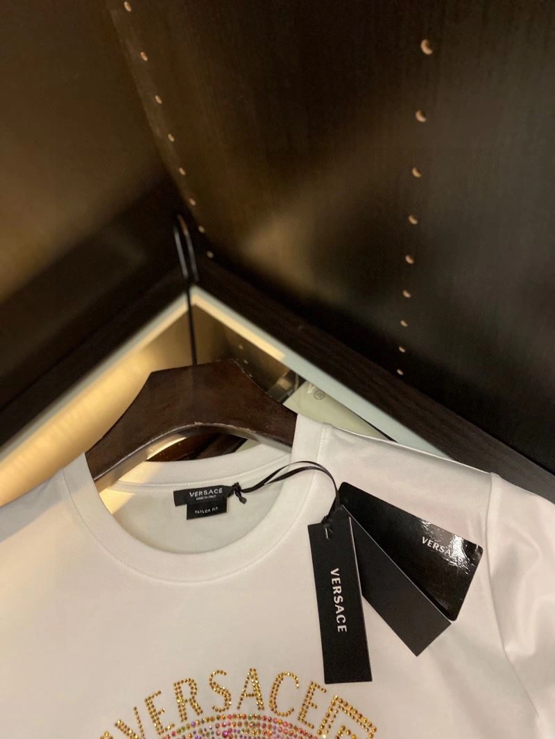 Flexible Versace T-Shirts 175639
