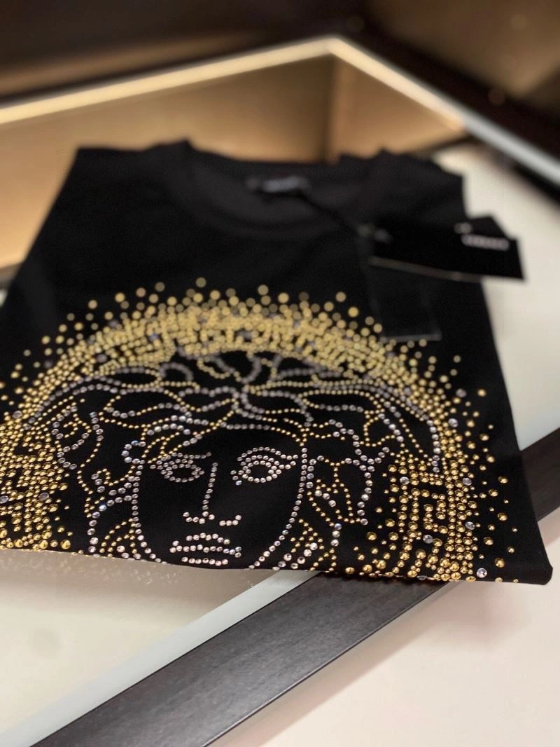 Versace T-Shirts ComfortFit 175695