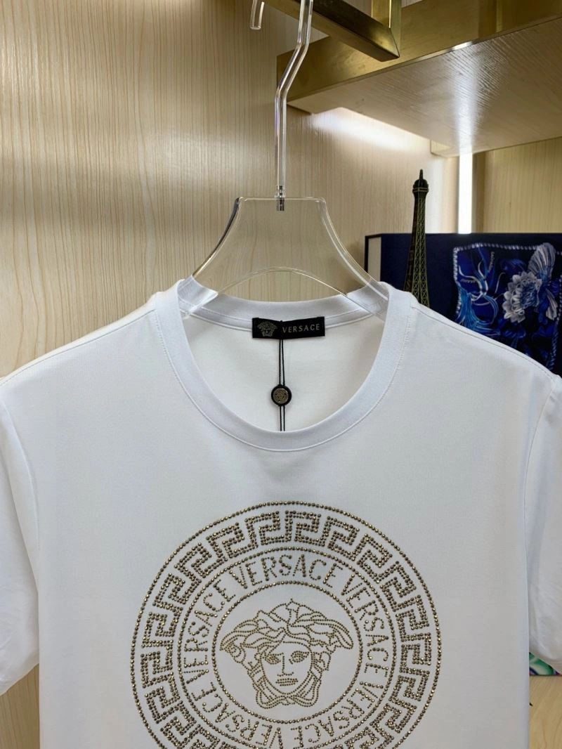 Practical Versace T-Shirts 175637