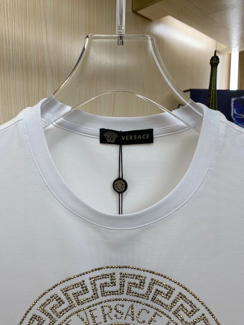 Practical Versace T-Shirts 175637
