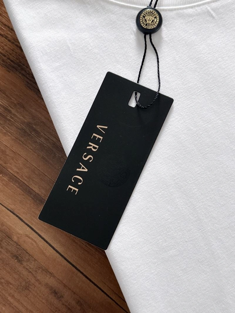 Sustainable Versace T-Shirts 175635