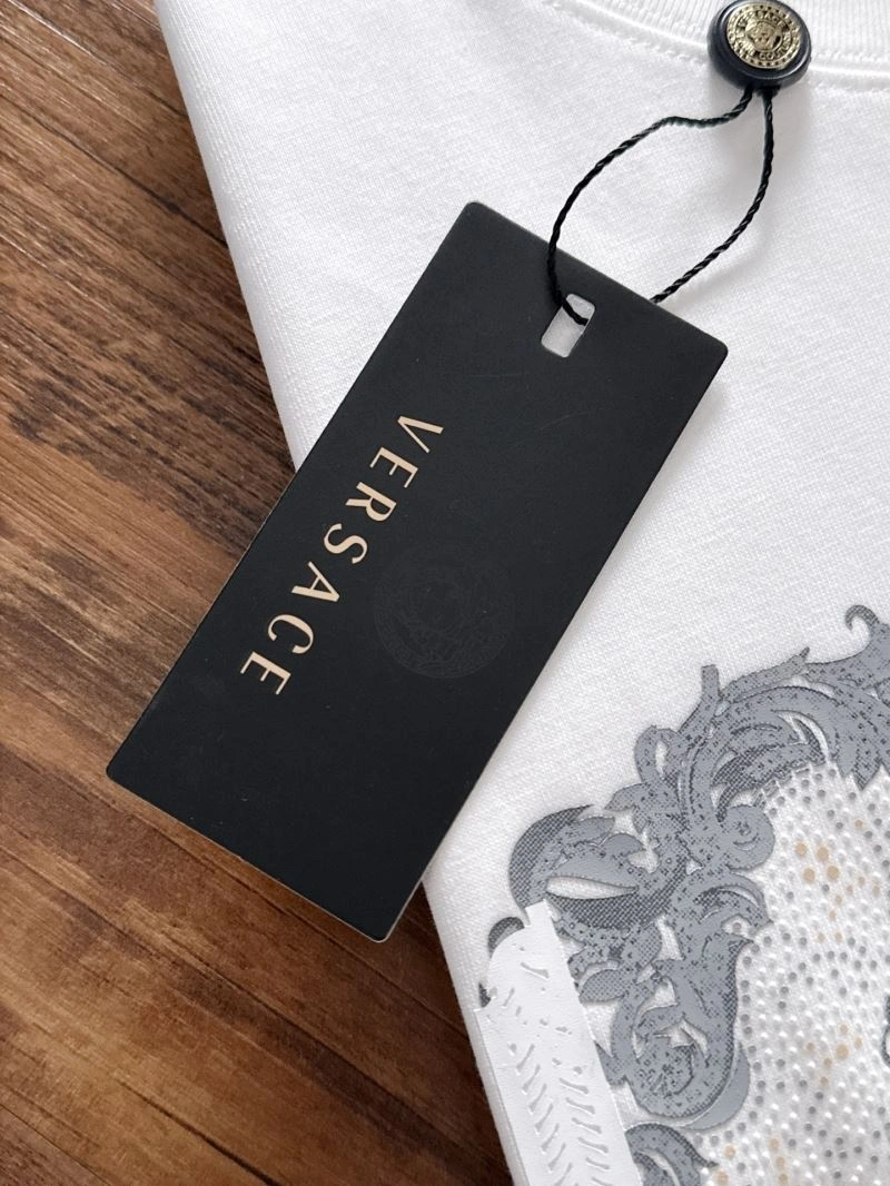 Versace T-Shirts Neat 175708