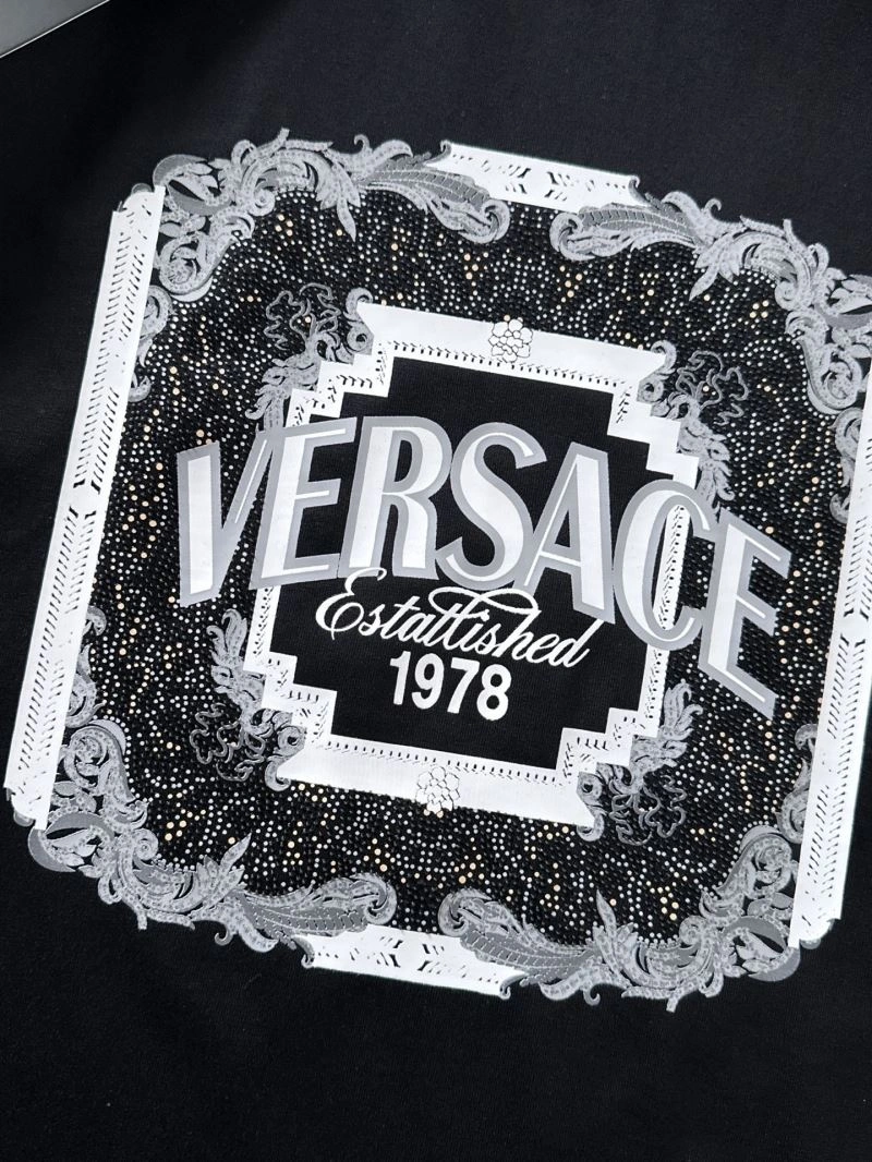 Versace T-Shirts GoAnywhere 175633