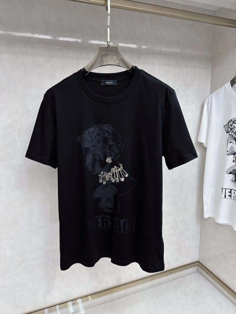 Compact Versace T-Shirts 175631