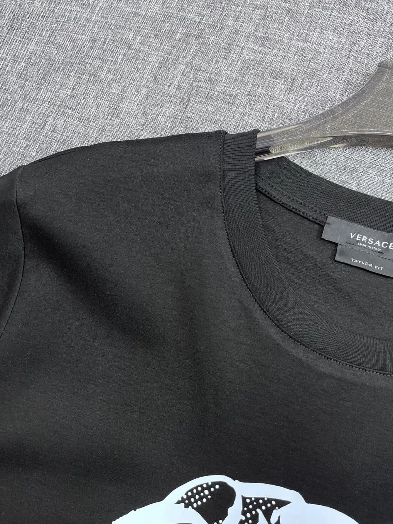 Durable Versace T-Shirts 175583